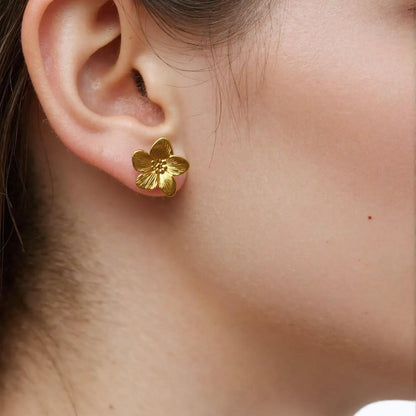 Delicate Flower Earring
